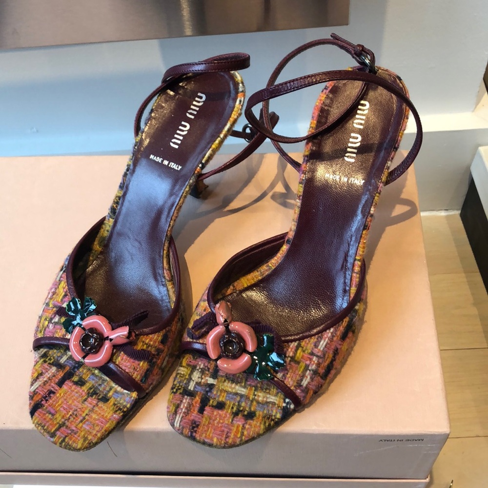 Miu Miu Tweed Flower heels